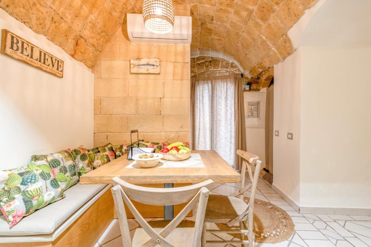 Cozy House In The Old City バーリ エクステリア 写真
